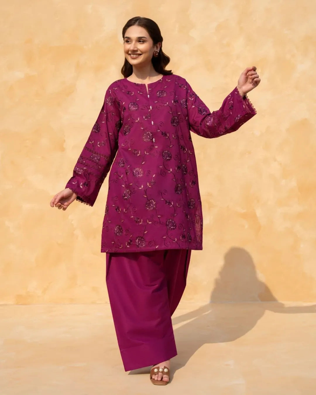 Zeenat-E-Farsh