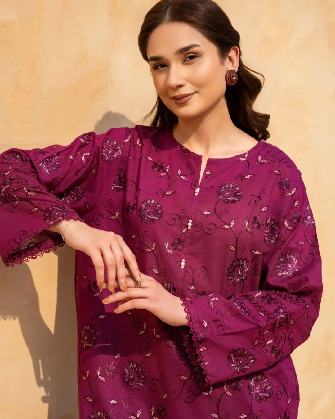Zeenat-E-Farsh