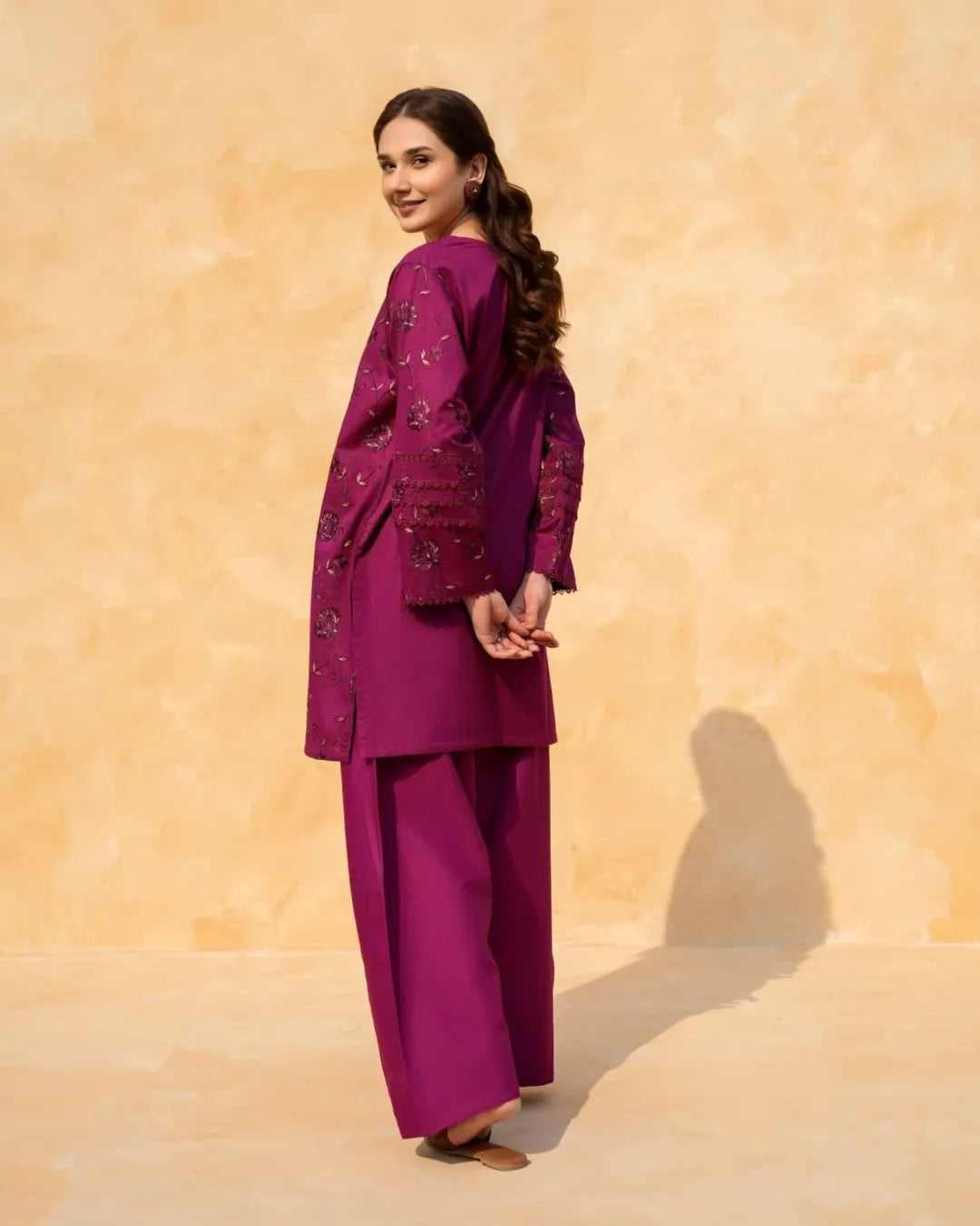 Zeenat-E-Farsh